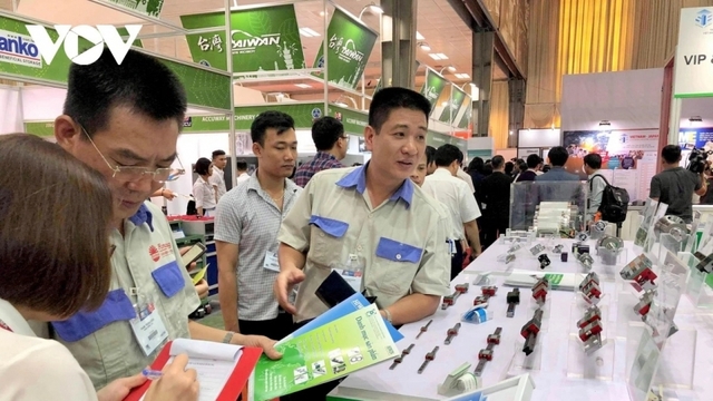 Khơi dậy niềm tự hào hàng Việt, nền kinh tế tự cường