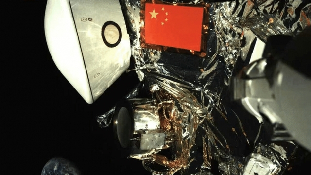 Trung Quốc công bố bức ảnh selfie của tàu thăm dò Thiên Vấn 2 cùng Trái Đất