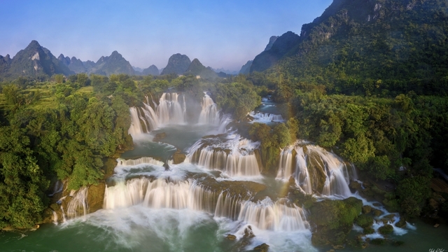 Lan tỏa yêu thương qua chương trình nghệ thuật “Hoa nở sau mưa”