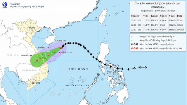 Bão số 12 hướng vào đất liền, gây biển động mạnh ở khu vực Hoàng Sa
