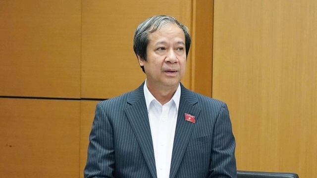 ĐBQH: “Một bộ sách giáo khoa thống nhất từ năm 2026, liệu có kịp triển khai?"