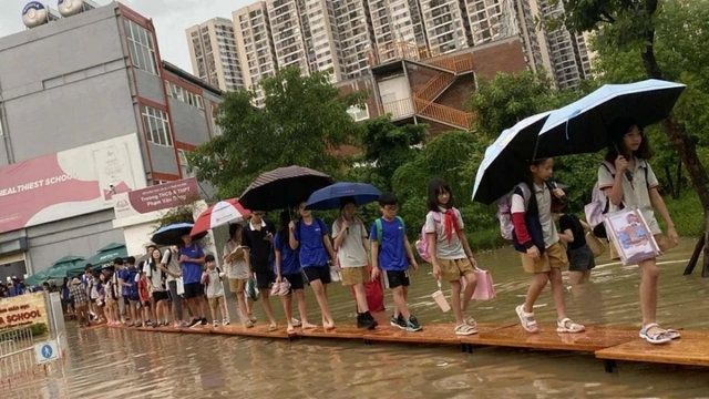 Hà Nội yêu cầu trường học điều chỉnh kế hoạch dạy học linh hoạt ứng phó bão số 11