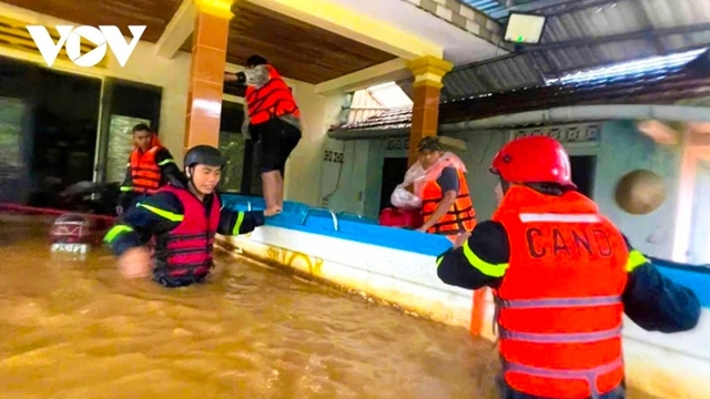 Đà Nẵng, Huế tiếp tục có mưa rất to, nguy cơ lũ quét và sạt lở đất trên diện rộng