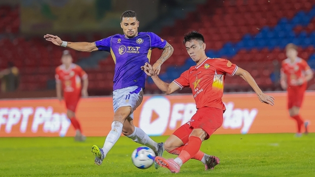 Hà Nội FC đánh dấu cột mốc buồn sau trận thua Hà Tĩnh