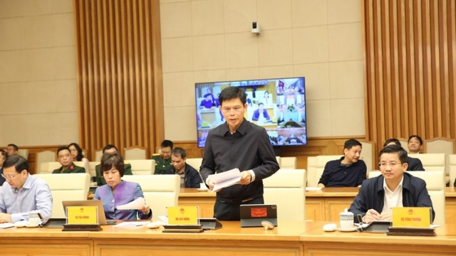 Hơn 17.750 vé tàu phải hoàn trả cho khách do ảnh hưởng của thiên tai