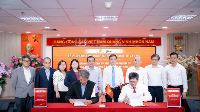 Saigon Co.op ký kết hợp tác với hiệp hội quản lý an toàn thực phẩm Nhật Bản (JFSM)