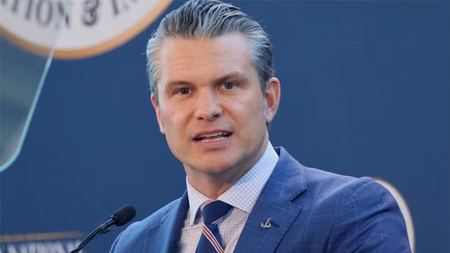 Bộ trưởng Quốc phòng Mỹ lên tiếng về vụ tàu nghi chở ma túy bị tấn công 2 lần