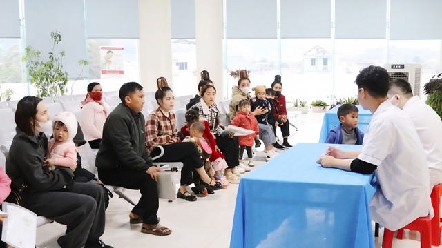 300 trẻ em ở tỉnh Sơn La được khám sàng lọc các bệnh lý tim mạch miễn phí