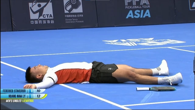 Lý Hoàng Nam thắng khó tin ở Trung Quốc, xuất sắc vào chung kết