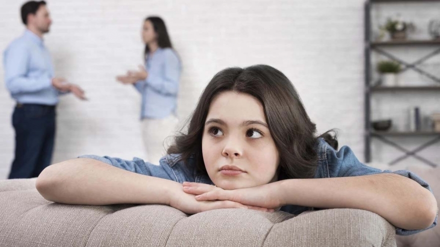 Không được chồng yêu thương chỉ vì là người đến sau?