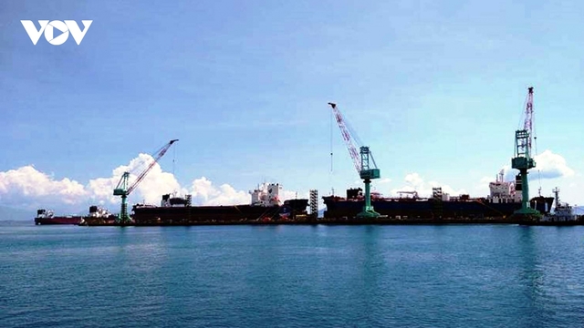 Thu hút đầu tư đưa Vân Phong thành trung tâm kinh tế biển
