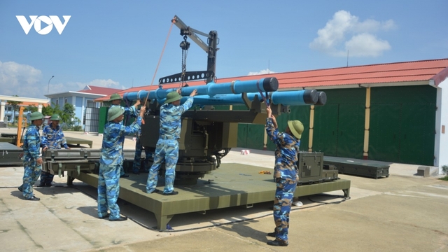 Lữ đoàn tên lửa bờ 685 làm chủ trang bị hiện đại, bảo vệ chủ quyền biển đảo