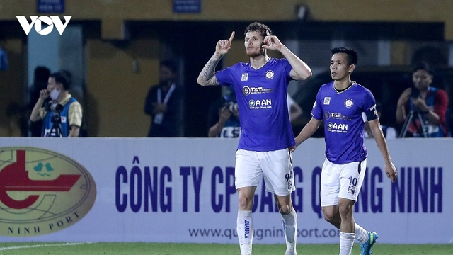 Góc nhìn: Hà Nội FC nên chơi “cửa dưới” trước HAGL