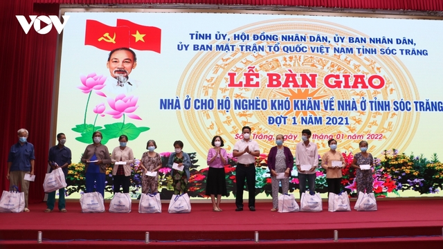 Sóc Trăng bàn giao 849 căn nhà cho hộ nghèo trước thềm Tết Nguyên đán 2022