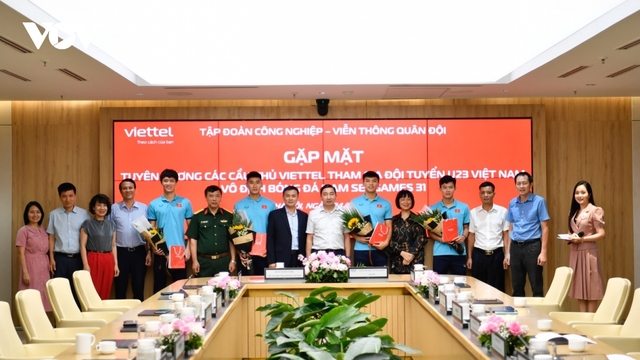 Hoàng Đức và người hùng U23 Việt Nam được Viettel FC trọng thưởng sau HCV SEA Games 31