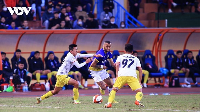 Ngoại binh mới của Hà Nội FC thể hiện ra sao trong ngày ra mắt?