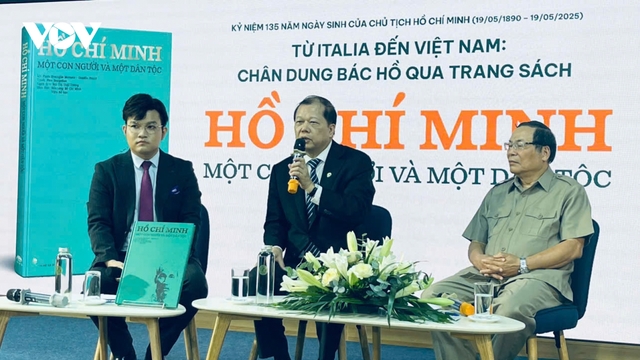 Ấn phẩm hiếm hoi về cuộc đời Chủ tịch Hồ Chí Minh băng hình thức truyện tranh