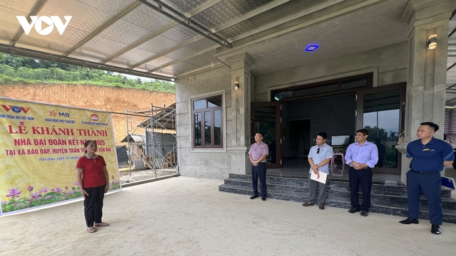 Đài Tiếng nói Việt Nam bàn giao nhà đại đoàn kết tại Yên Bái