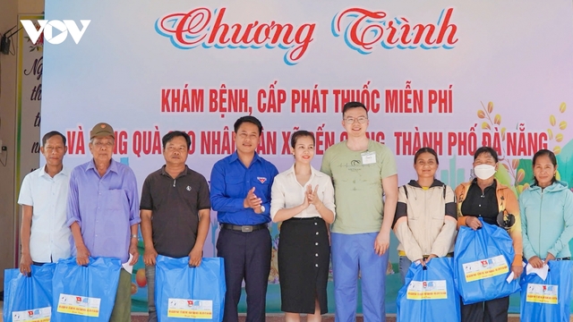 Hơn 1.000 người dân miền núi thành phố Đà Nẵng được khám bệnh miễn phí