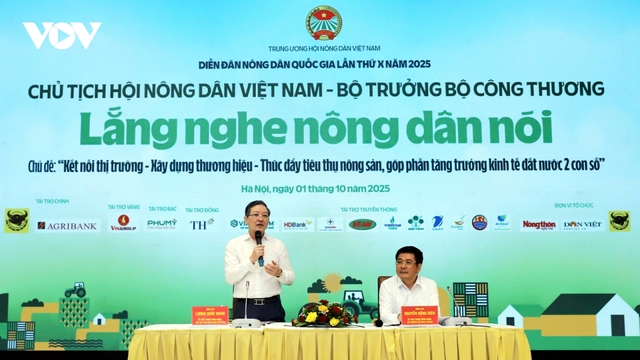 Diễn đàn lắng nghe nông dân nói: “Cái gì không làm giàu được thì chúng ta bỏ”