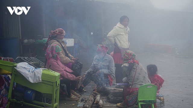 Tà Xùa mờ sương: Nhịp sống bình yên giữa lưng trời Tây Bắc
