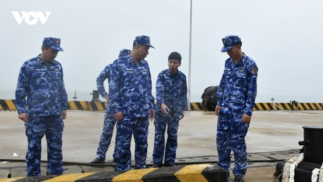 Cảnh sát biển 3 huy động gần 1.000 cán bộ, chiến sĩ chủ động ứng phó bão số 15