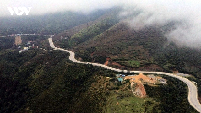 Sắp khởi công hầm đường bộ Hoàng Liên qua đèo dài nhất Việt Nam - Ô Quy Hồ