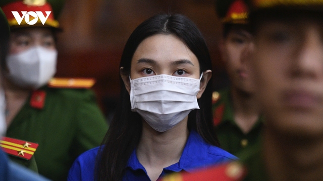 Thùy Tiên, Hằng Du Mục nhắn gửi bài học đến KOL