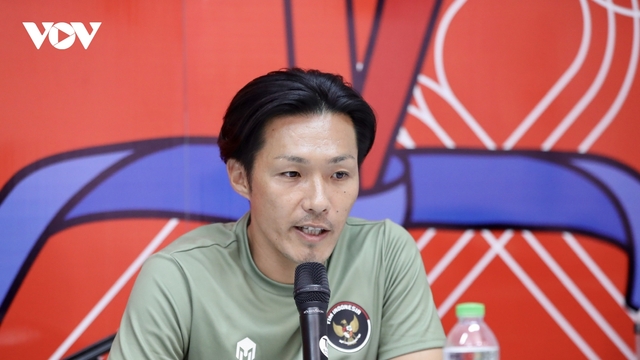 HLV ĐT nữ Indonesia nói gì sau thất bại 0-5 trước ĐT nữ Việt Nam?