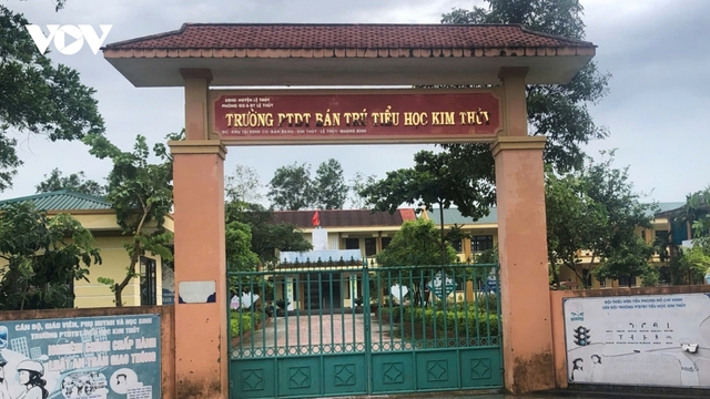 Vụ 40 học sinh Quảng Trị ngộ độc thực phẩm: Nhà trường bị phạt gần 200 triệu đồng