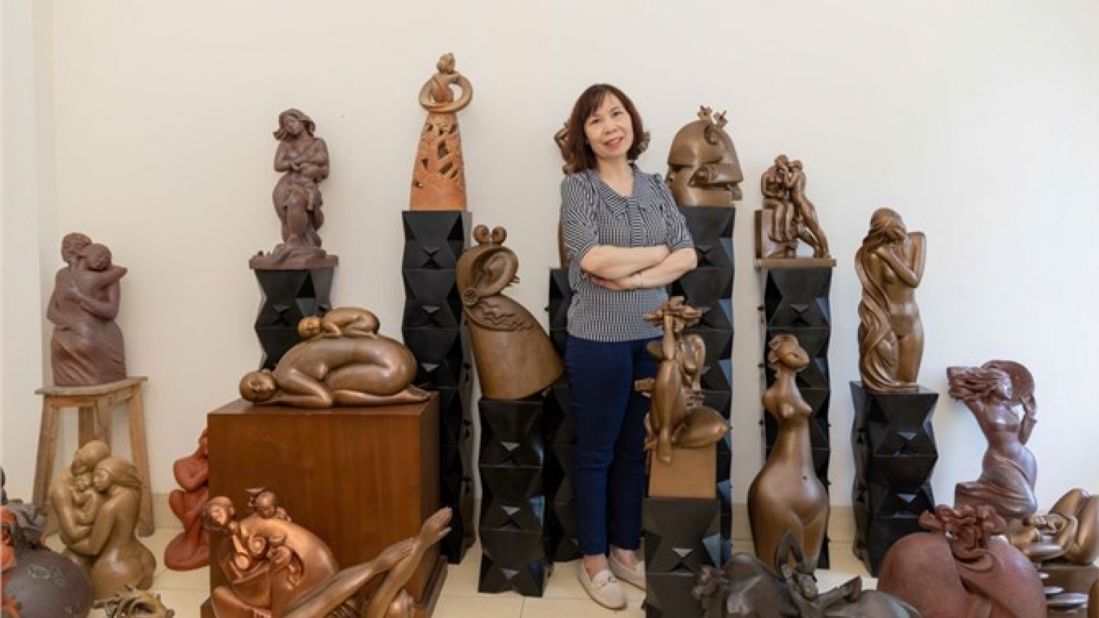 Nhà điêu khắc Lưu Thanh Lan - Miệt mài trên hành trình sáng tạo