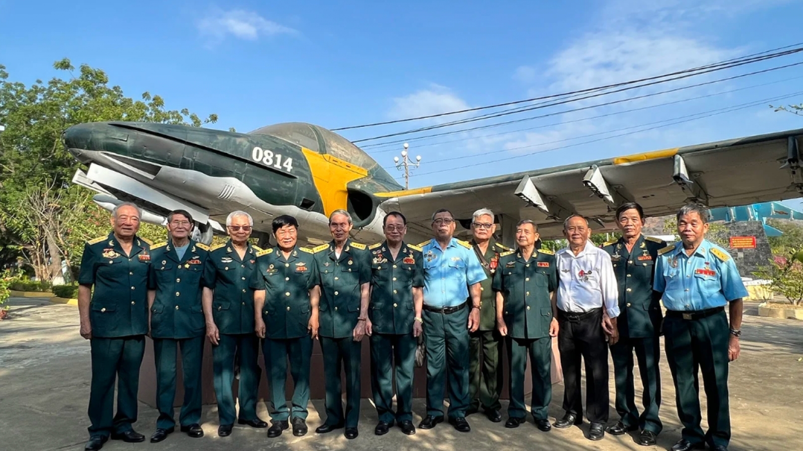 Tấn công sân bay Tân Sơn Nhất: Vì sao sử dụng cường kích A-37 của Mỹ?