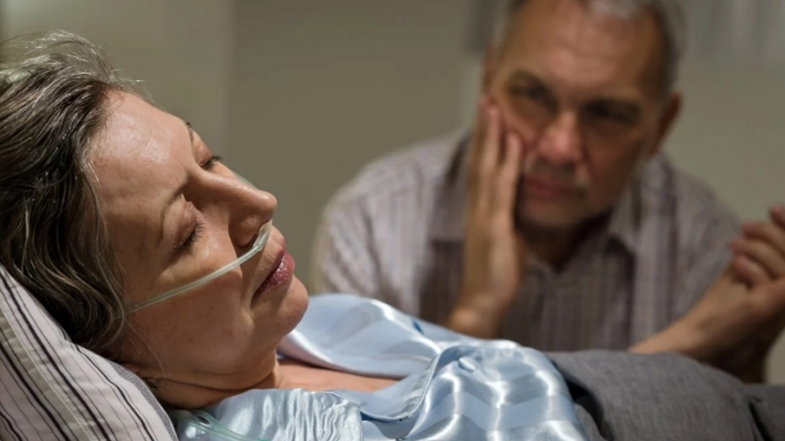 Cụ ông U70 băn khoăn liệu rằng bệnh tiểu đường có lây qua quan hệ vợ chồng không?