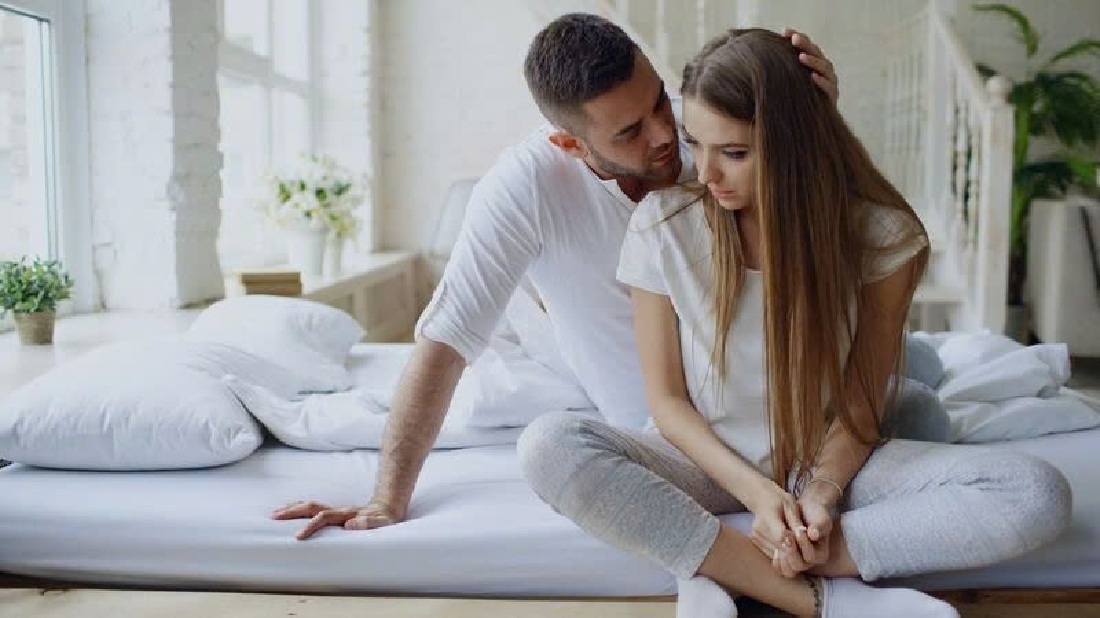 Vì sao cơ thể phát ra âm thanh khi “yêu”?