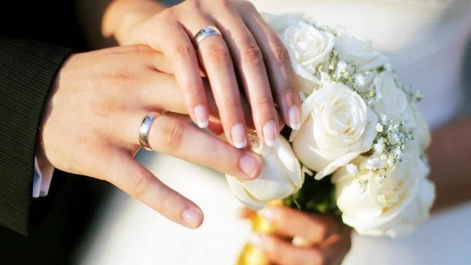 18 năm khuyên răn, chồng tôi vẫn mải mê lô đề, cờ bạc