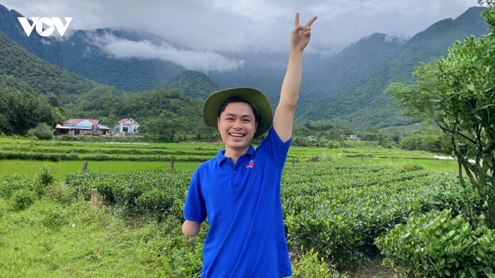 Chàng trai 1 tay sống đẹp và dấn thân
