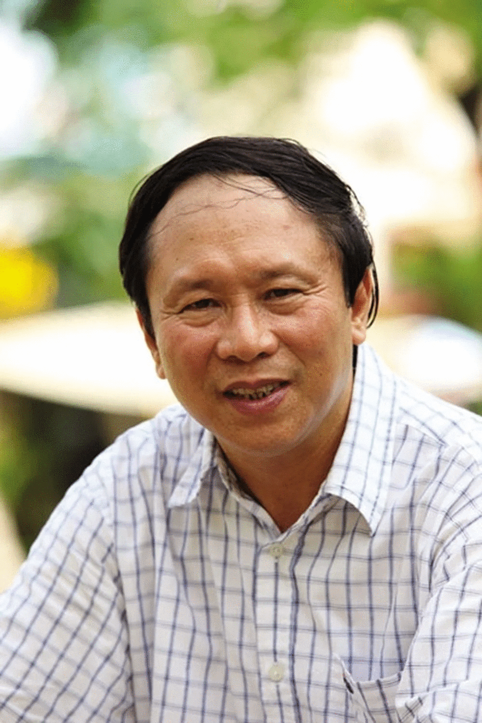 Nhà thơ Dương Kỳ Anh