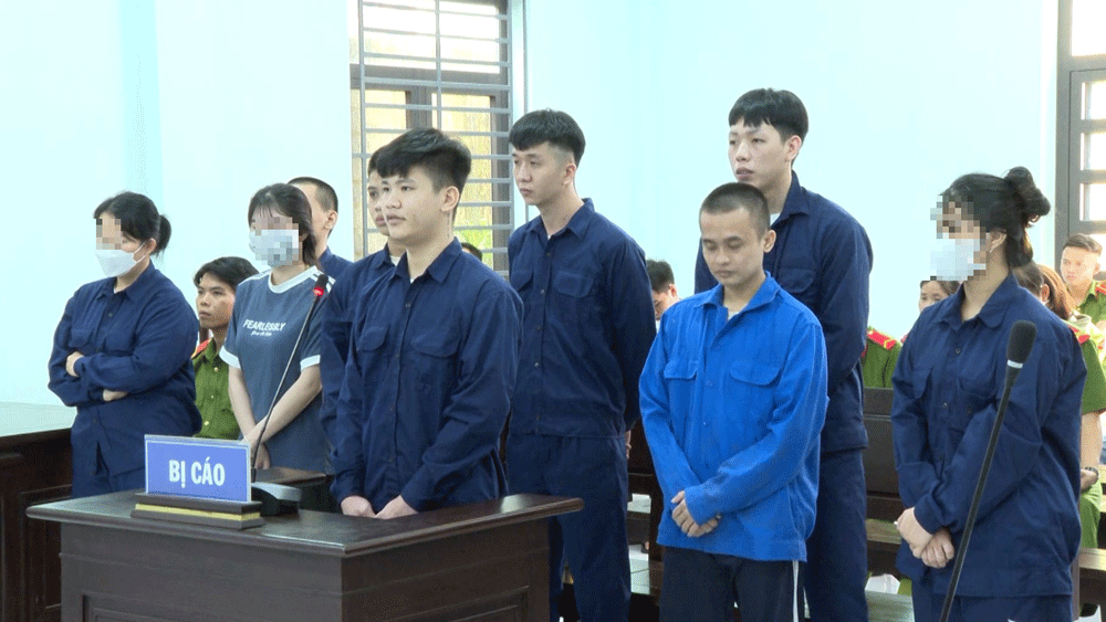Các bị cáo tại phiên tòa. Ảnh: ĐC