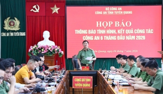 Công an tỉnh Tuyên Quang tổ chức buổi họp báo công tác cung cấp thông tin về tình hình, kết quả công tác Công an 6 tháng đầu năm 2026. (Ảnh: Công an cung cấp)