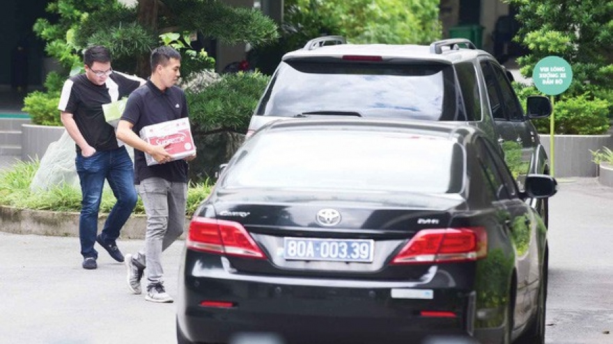 Kỷ luật Ban Thường vụ Đảng uỷ Tổng Công ty Nông nghiệp Sài Gòn