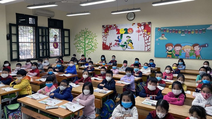Hà Nội cho HS,SV đi học trở lại từ ngày 4/5, riêng tiểu học, mầm non từ ngày 11/5
