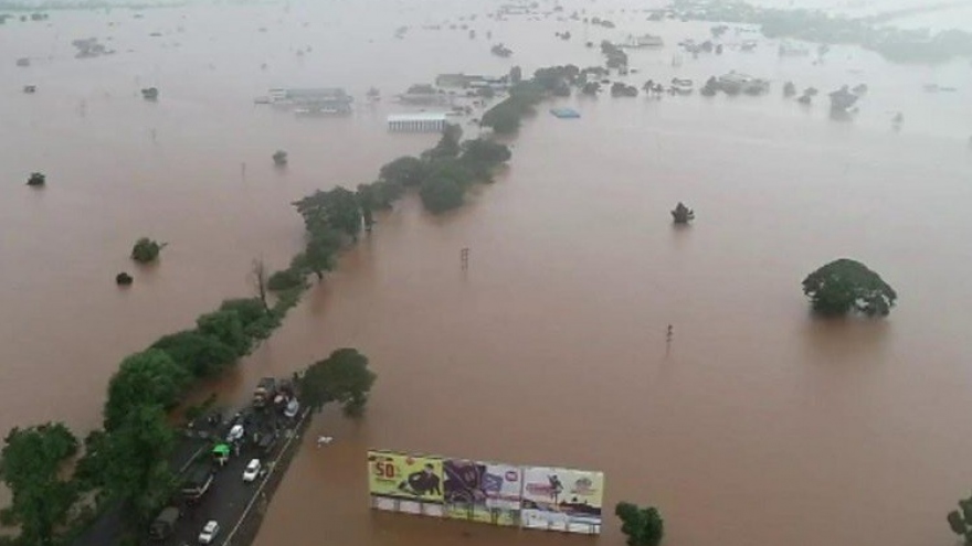 Lũ lụt Ấn Độ, Nepal: Gần 200 người chết, hàng triệu người bị ảnh hưởng