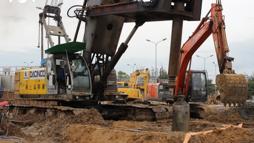 Nhiều công trình tại Đà Nẵng được thi công trở lại