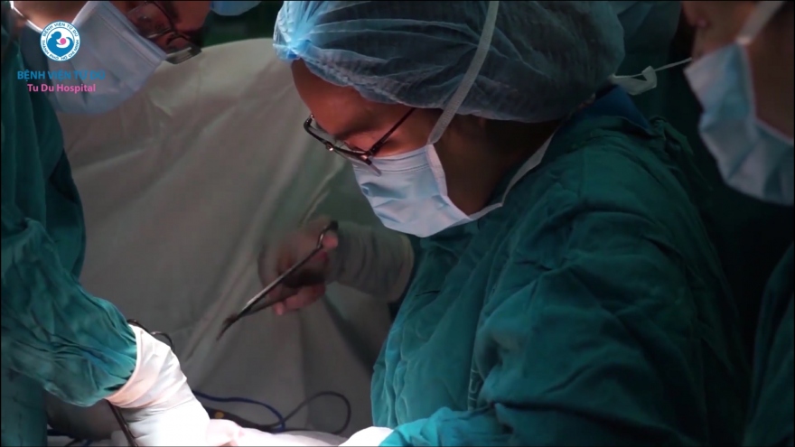 Đặt vòng tránh thai đúng vị trí vẫn có thai 14 tuần gây nguy hiểm tính mạng