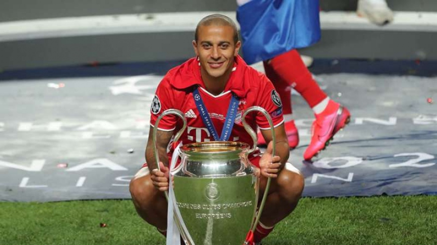 Liverpool đạt thỏa thuận mua Thiago Alcantara với giá bèo