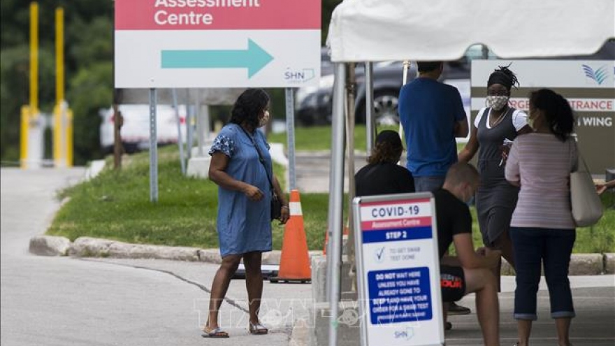 Canada lần đầu tiên không ghi nhận ca tử vong nào do Covid-19 kể từ tháng 3