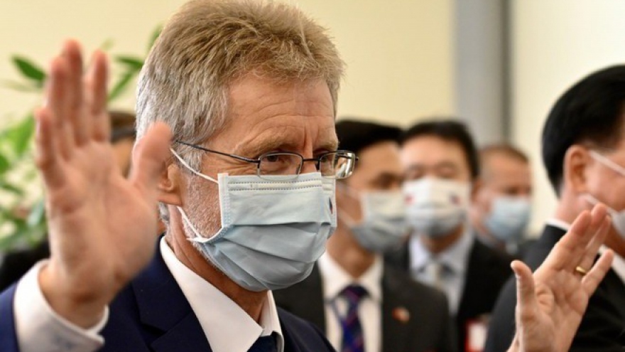 Trung Quốc, Séc triệu Đại sứ của nhau liên quan vấn đề Đài Loan