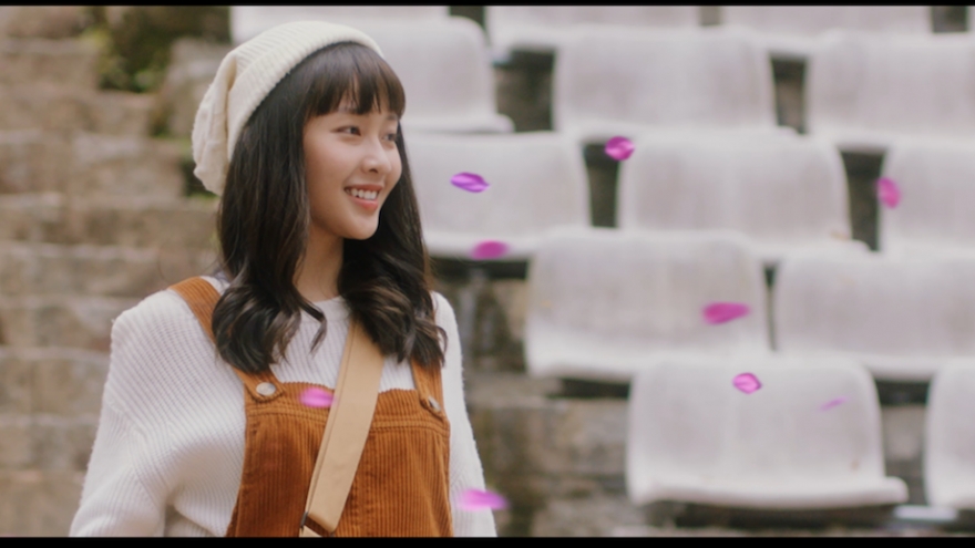 "Bí mật của gió" trở lại với phiên bản poster mới sau khi hoãn chiếu vì Covid-19