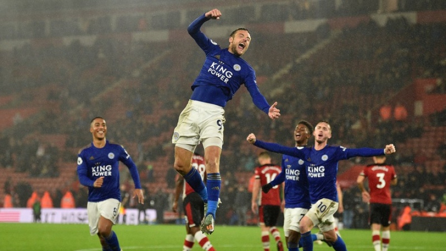 Ngày này năm xưa: Leicester lập kỷ lục không tưởng ở Ngoại hạng Anh