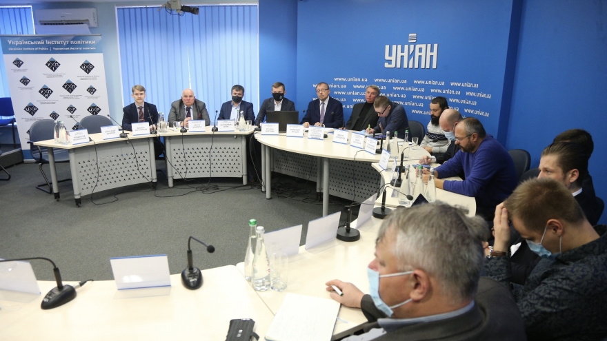 Giải quyết xung đột ở Biển Đông cần dựa trên luật pháp quốc tế